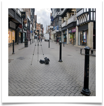31 WHO LEFT THIS - Des Hawley